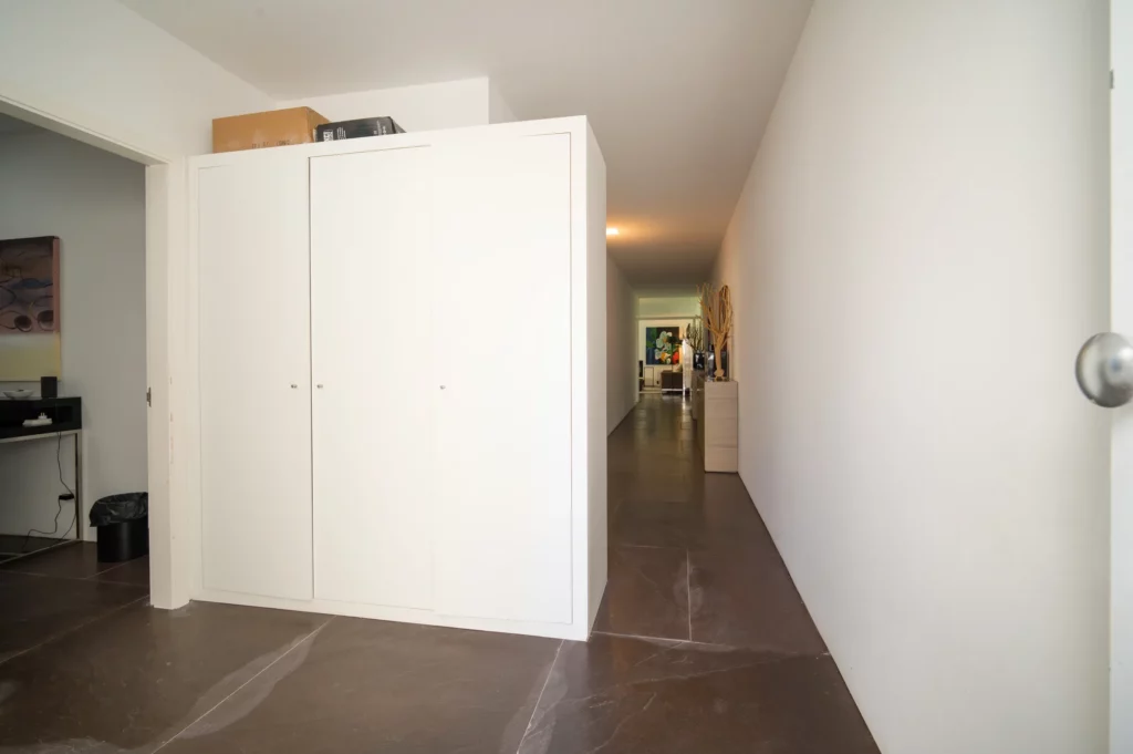 Acceso a la suite principal de la villa en Bom Sucesso